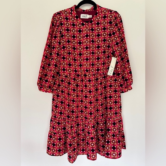 Eliza J | 3/4 Sleeve Crew Neck Short Dress | Red & Black Geometric Print Dress - Picture 1 of 10